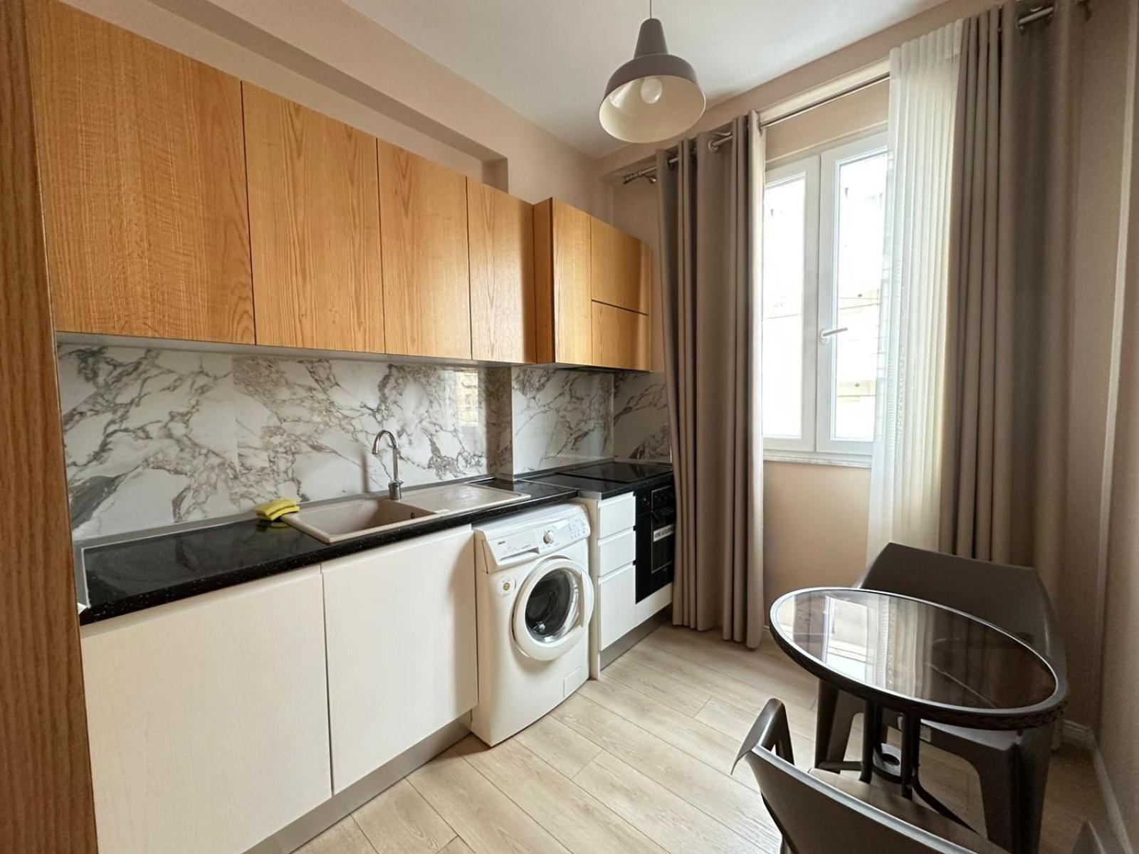 Saranda Apartments Eksteriør bilde