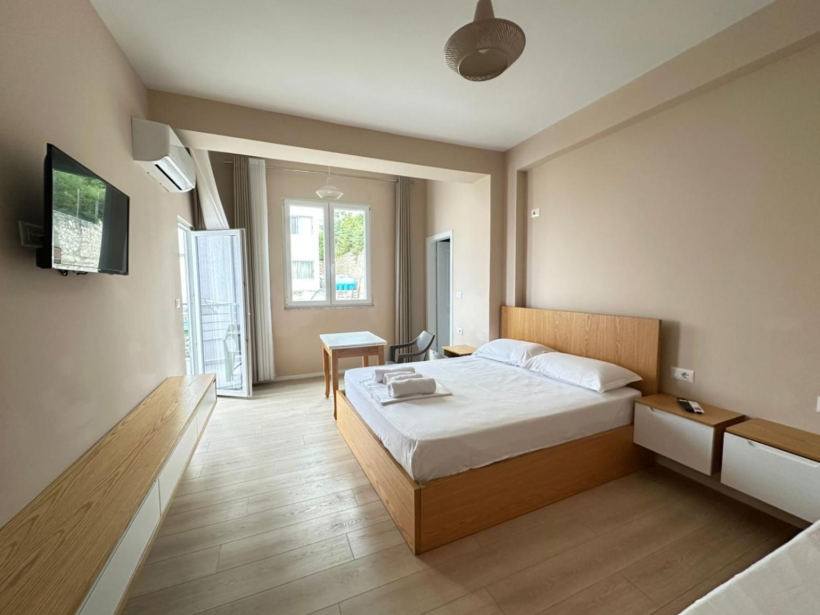 Saranda Apartments Eksteriør bilde