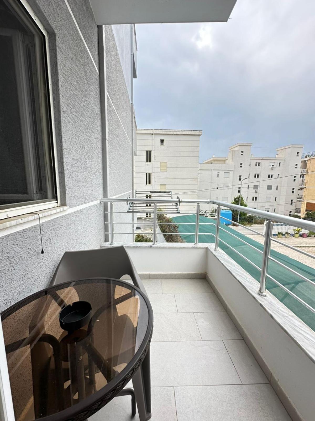 Saranda Apartments Eksteriør bilde